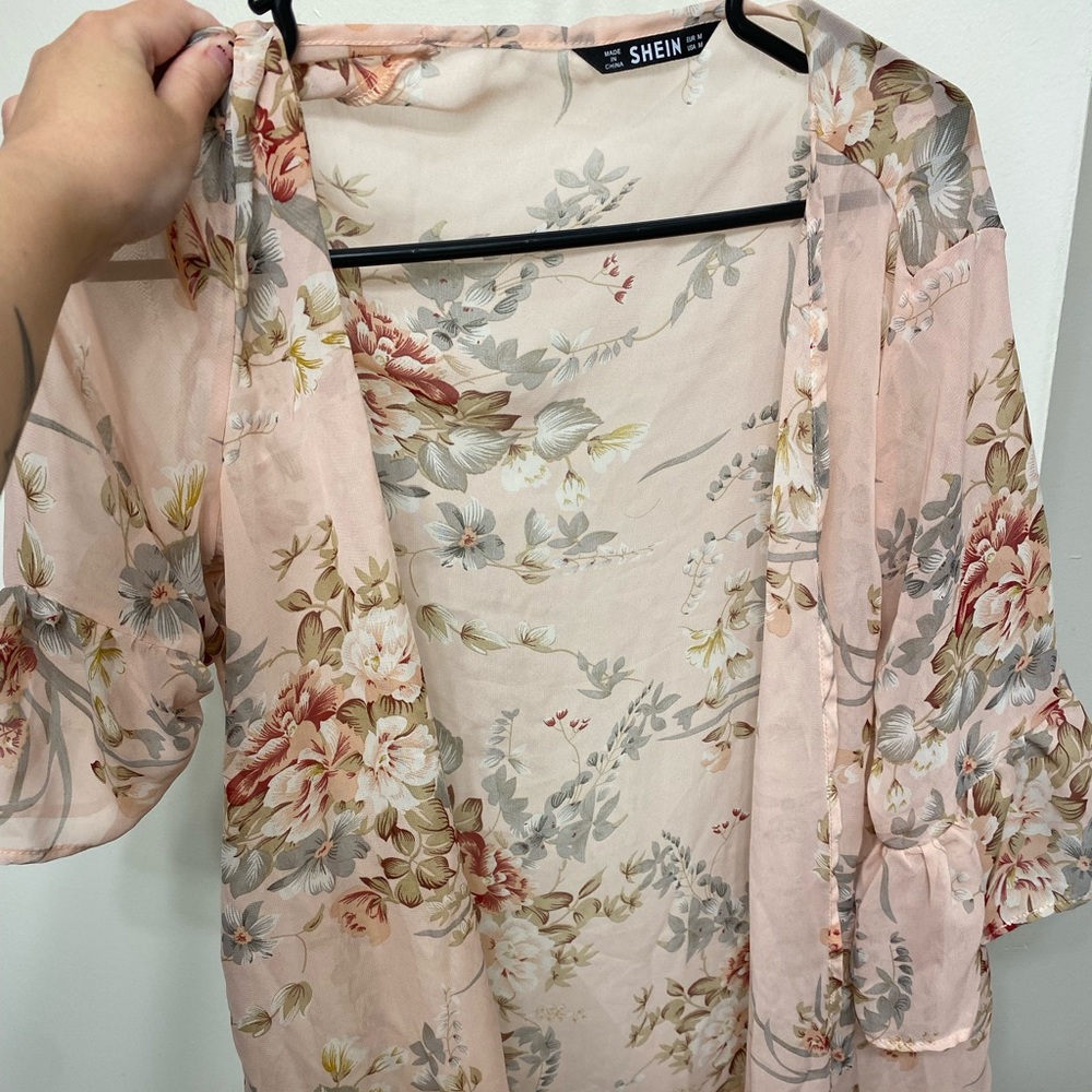 Cardigan barely worn